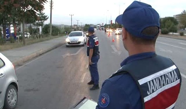 35 sürücüye 85 bin 551 lira ceza yazıldı