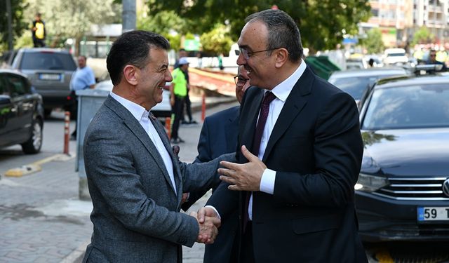 Vali Soytürk, Kapaklı Belediyesini ziyaret etti