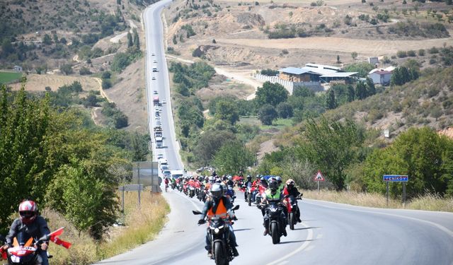 1299 motosikletlinin katılımıyla "Saygı Sürüşü" düzenlendi