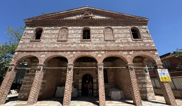 Tarihi cami restorasyonla ayağa kaldırılıyor