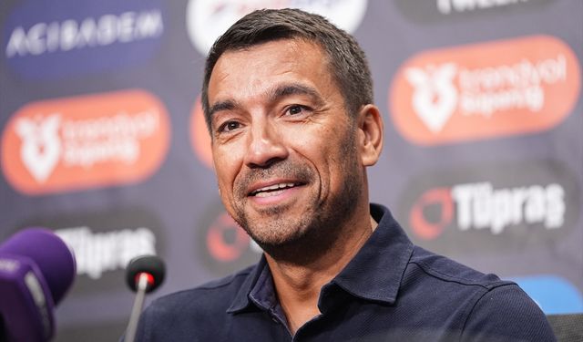 Beşiktaş-Antalyaspor maçının ardından Giovanni van Bronckhorst maçı değerlendirdi