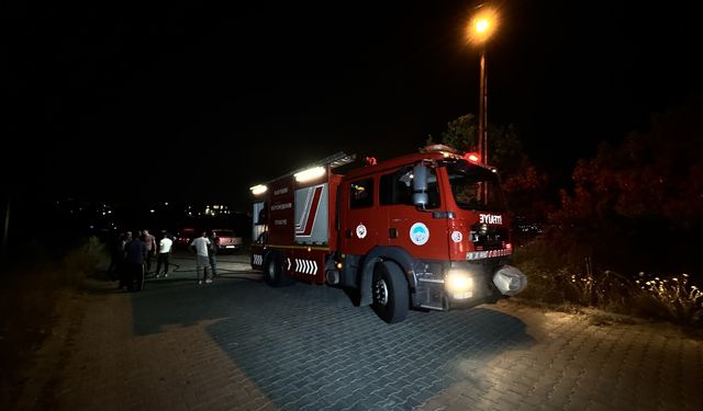 Havai fişekten çıktığı düşünülen yangın söndürüldü