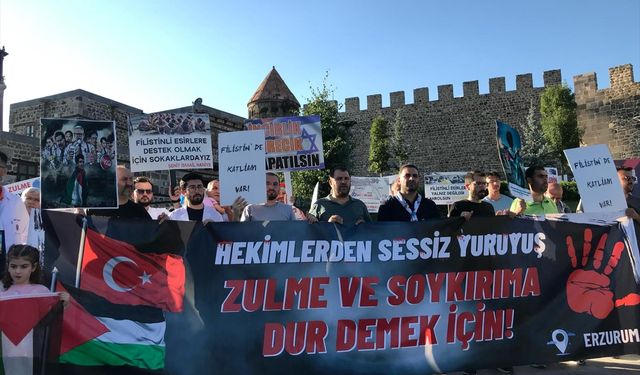 Sağlık çalışanları Gazze için "sessiz yürüyüş" gerçekleştirdi