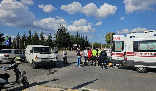 Zincirleme trafik kazasında 1 kişi yaralandı