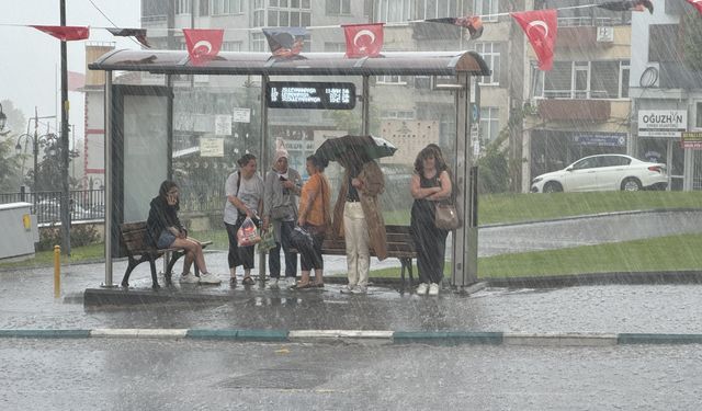 Tekirdağ'da sağanak etkili oluyor