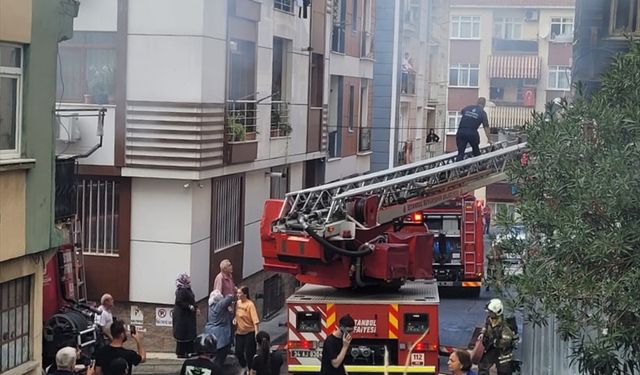 3 katlı binada çıkan yangın söndürüldü