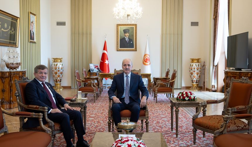 TBMM Başkanı Kurtulmuş, Gelecek Partisi Genel Başkanı Davutoğlu'nu kabul etti