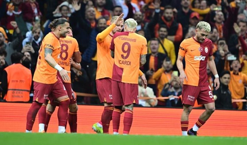 Galatasaray Rekorlarla Şampiyonluğa Koşuyor: Sivasspor'u 6-1 Geçti