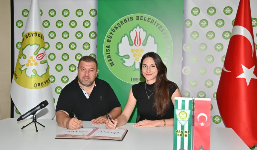 Zeynep Yeşilova Manisa Büyükşehir Belediyespor’a transfer oldu